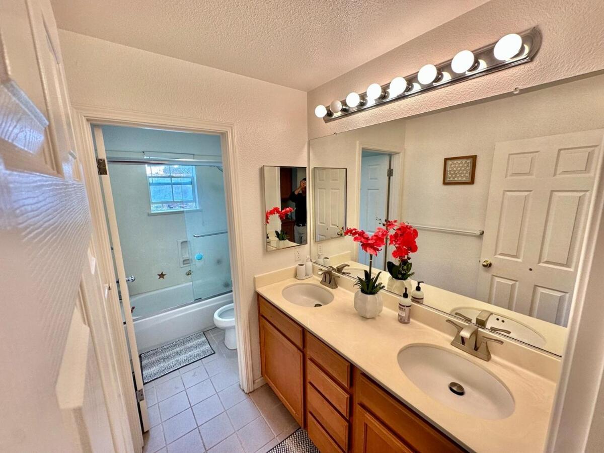 Stunning Oasis Retreat Pool Hot Tub Sf Bay Villa Santa Clara