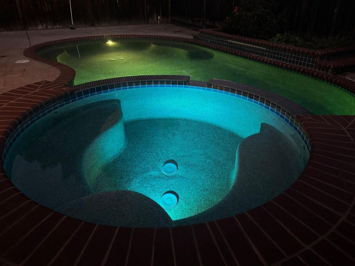 Villa Stunning Oasis Retreat Pool Hot Tub Sf Bay
