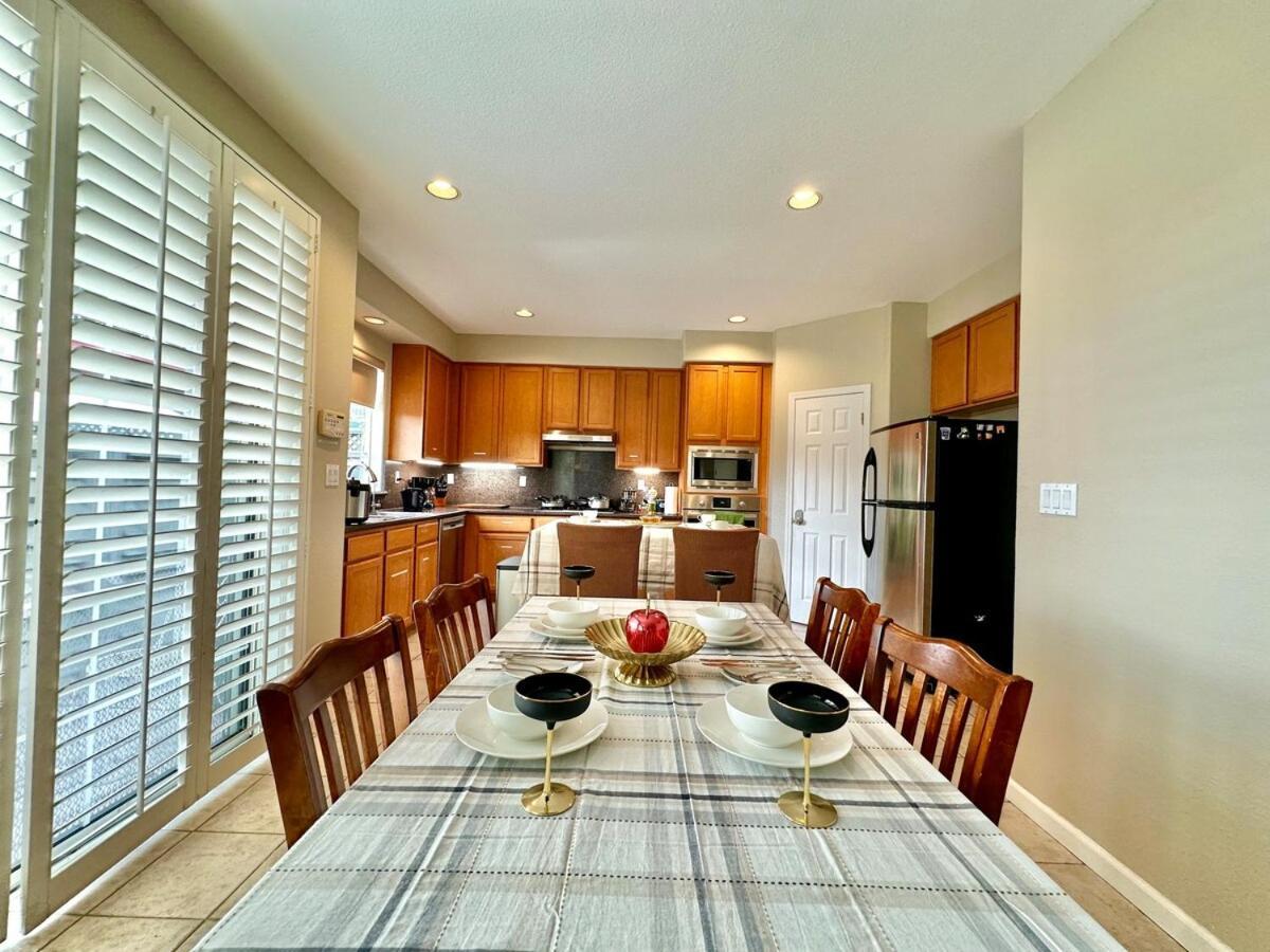 Villa Stunning Oasis Retreat Pool Hot Tub Sf Bay Santa Clara